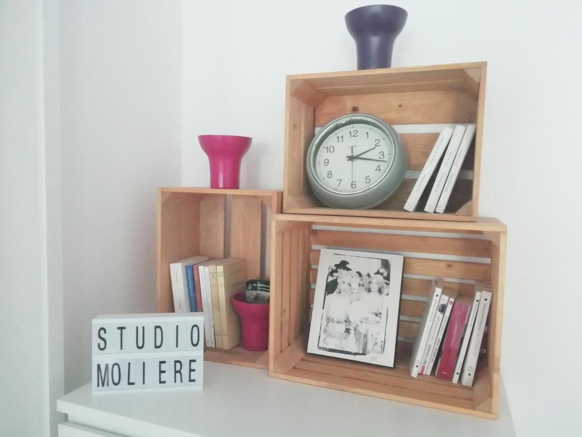 Studio Moliere Apartamento Braşov Exterior foto